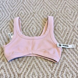 NWT Victoria’s Secret Pink Light Support Sports Bra